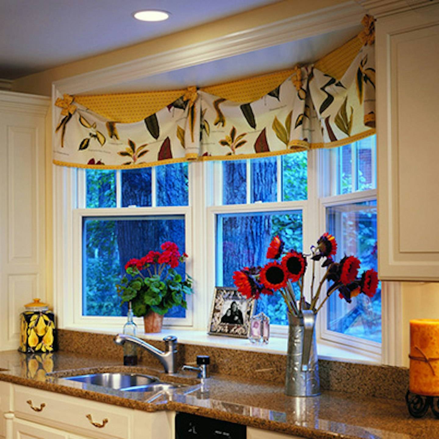 andersen-e-series-bay-bow-interior-beauty Bay window interior