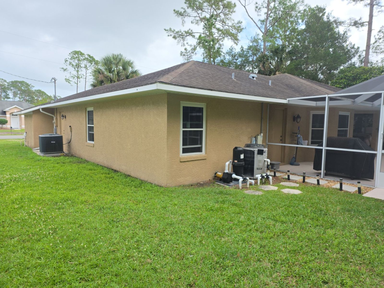 palm-coast-fl-01 Arch-top and lanai window replacement in Palm Coast, FL