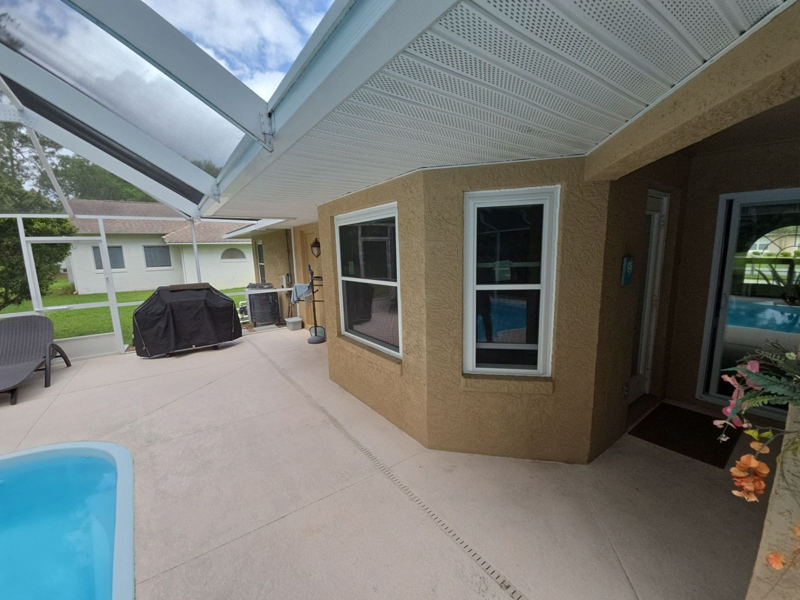 palm-coast-fl-07 Arch-top and lanai window replacement in Palm Coast, FL
