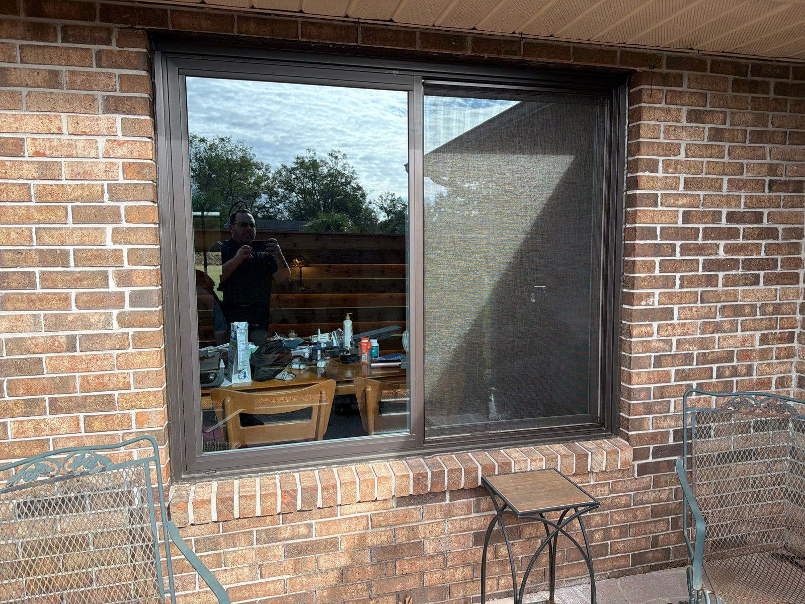trenton-fl-03 Bronze-frame replacement windows in Trenton, FL