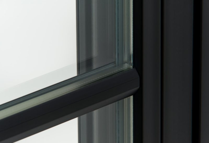andersen-100-series-black-fibrex-casement-windows-with-contemporary-grids-10