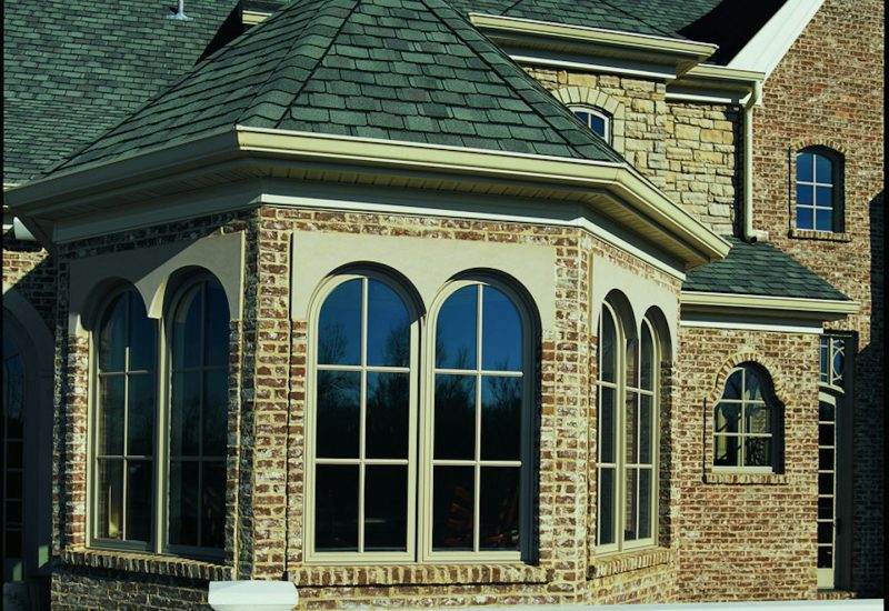 andersen-a-series-arch-top-casement-windows-with-sdl-grids