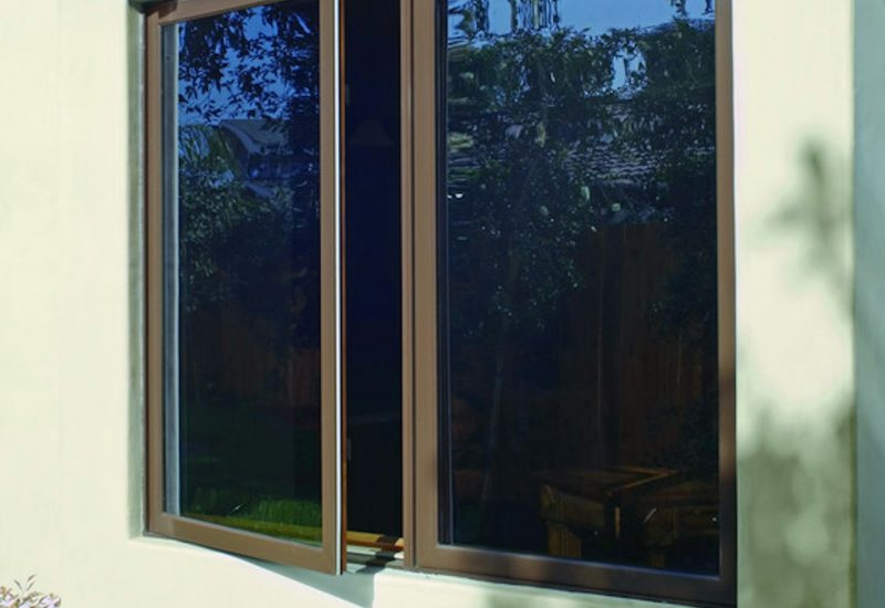 andersen-e-series-windows-coffeebean-spanish-stucco-exterior