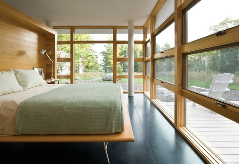 andersen-e-series-windows-woodstain-bedroom-interior-8
